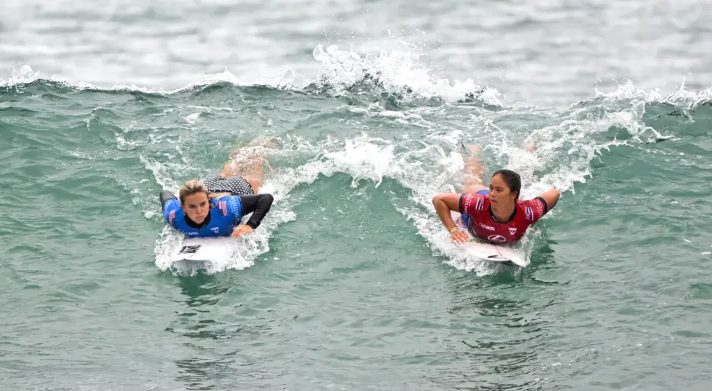 Bella Kenworthy, left, and Bettylou Sakura Johnson compete in round...