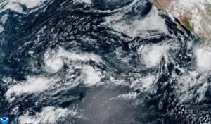 Hurricane Nolo threatening Hawaii with heavy rain as Polo churns near Mexico