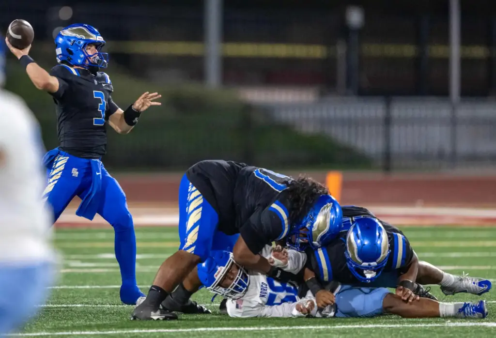 Santa Margarita quarterback Fletch Palmer (3) throws the ball during...