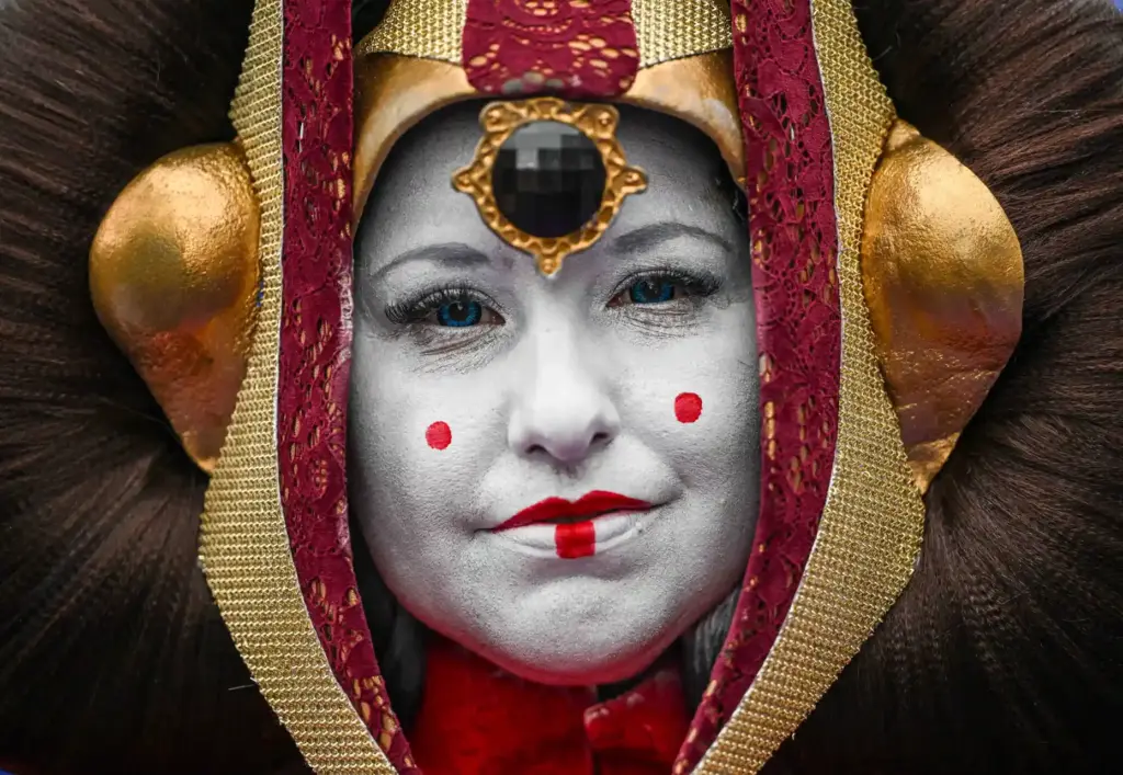 Rachel Ibarra, dressed as Queen Amidala, at a Star Wars...