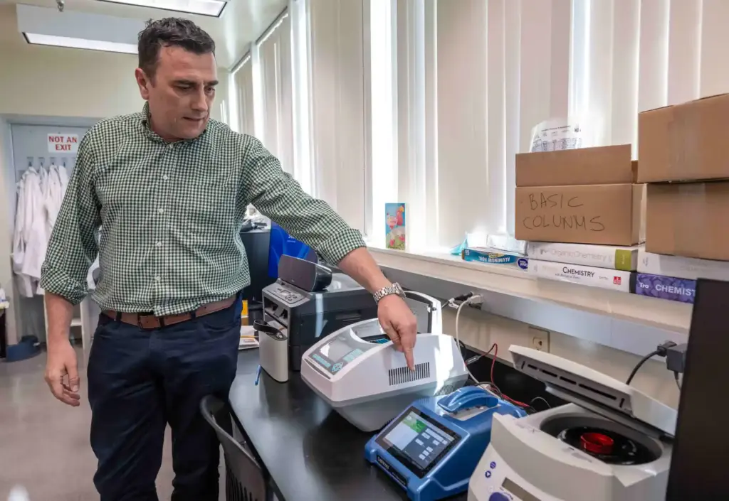 Cal State Fullerton Chemistry and Biology Professor Stevan Pecic, one...