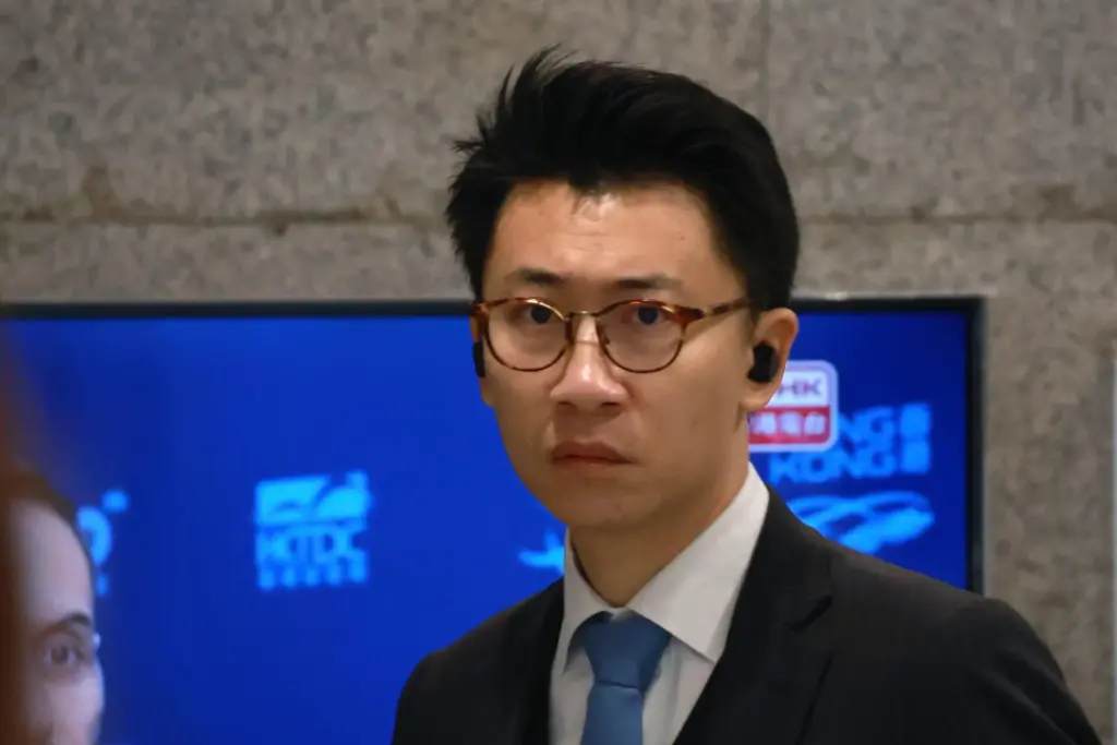 Senior counsel Benson Tsoi, for Dow Jones Publishing Co
