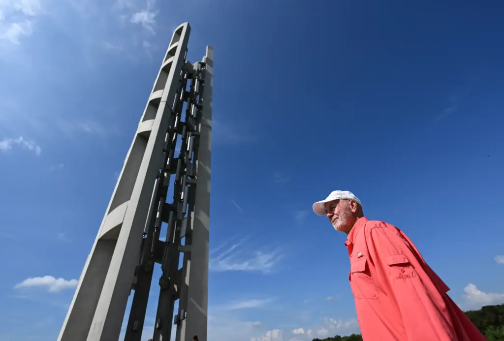 Richard Valentine visits The Tower of Voices, a 93-foot-tall monumental...