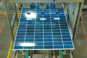 How one factory is surviving America’s solar policy whiplash