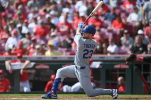 Dodgers roll to division-clinching victory behind 4-hit game from Kyle Tucker