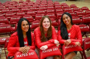 Mater Dei wins championship of Durango girls volleyball tournament top division