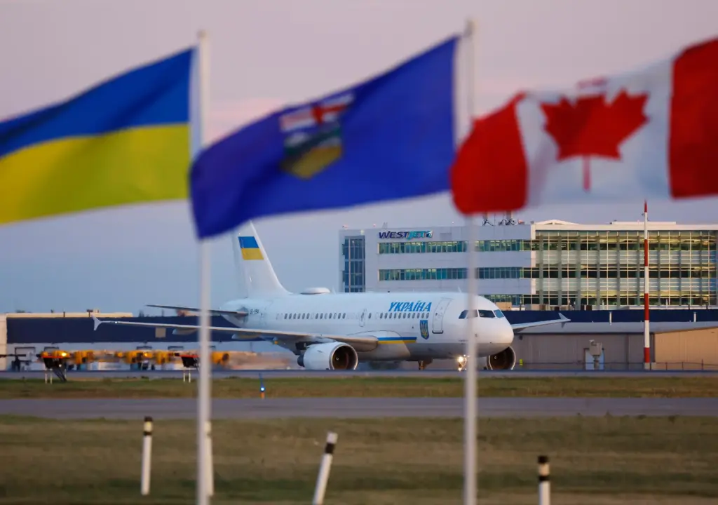 Ukrainian President Volodymyr Zelenskyy's plane arrives in Calgary, Alberta.