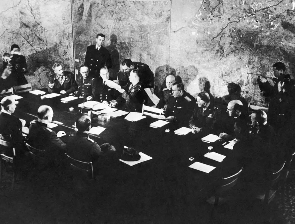 Representatives of German and Allied nations at the Supreme H. Q. War Room