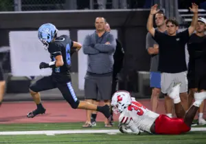 Villa Park football races past Lakewood after bus accident delays kickoff