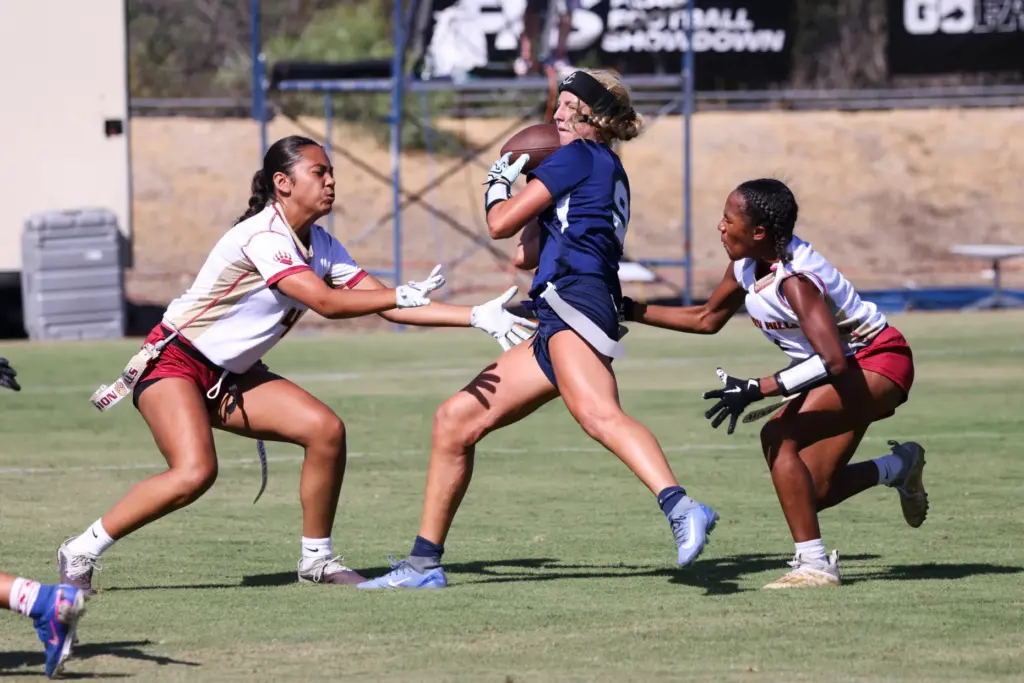 San Diego, California – Newport Harborâs Scarlett Guyser looks to...