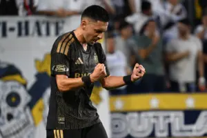 Road-weary LAFC takes depleted roster into showdown with FC Dallas