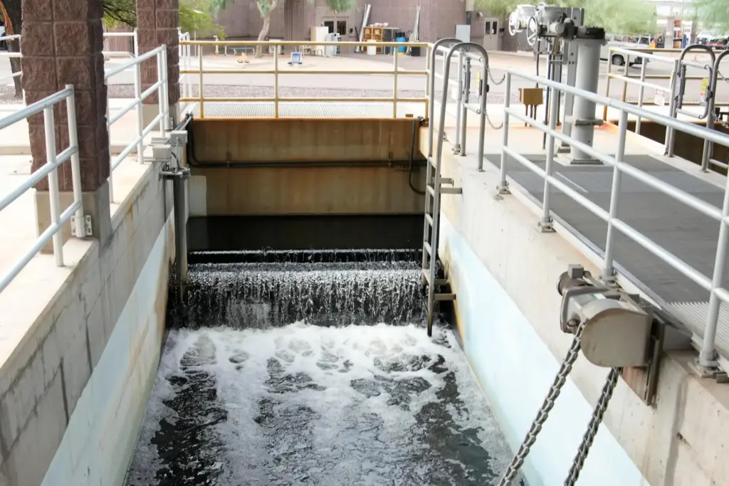 Water flows through part of the standard wastewater treatment A+...