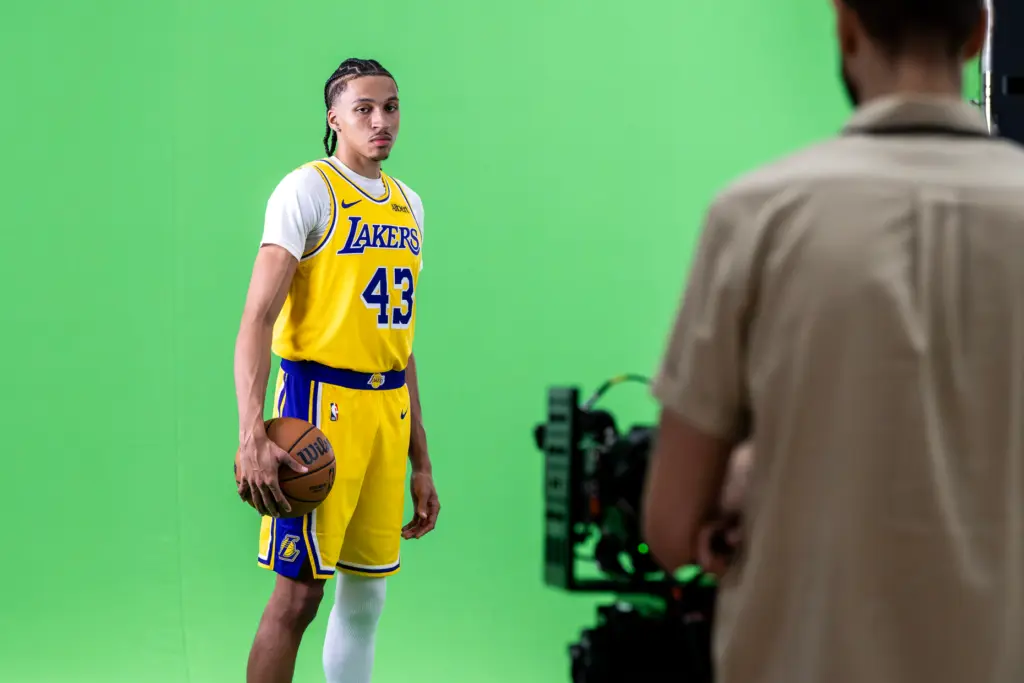 Lakers rookie Cameron Carr poses for photographs during the team’s...