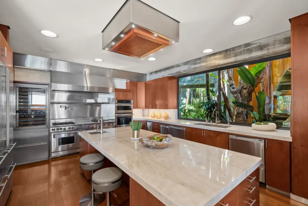 The gourmet kitchen. (Photo by Chris Snitko, Modern Take Media)