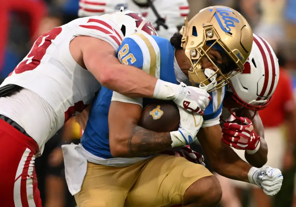 Wide receiver Jalen Saint Paul #86 of the UCLA Bruins...