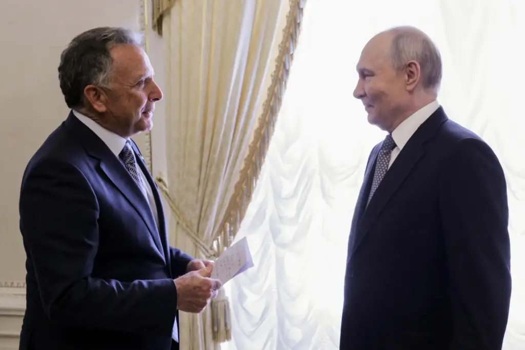 U.S. special envoy Steve Witkoff talks with Russian President Vladimir Putin.