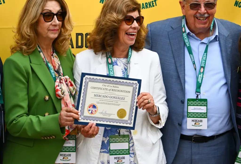 Estela Ortiz Gonzalez, left, Maria Bolanos Gonzalez, center, and Miguel...