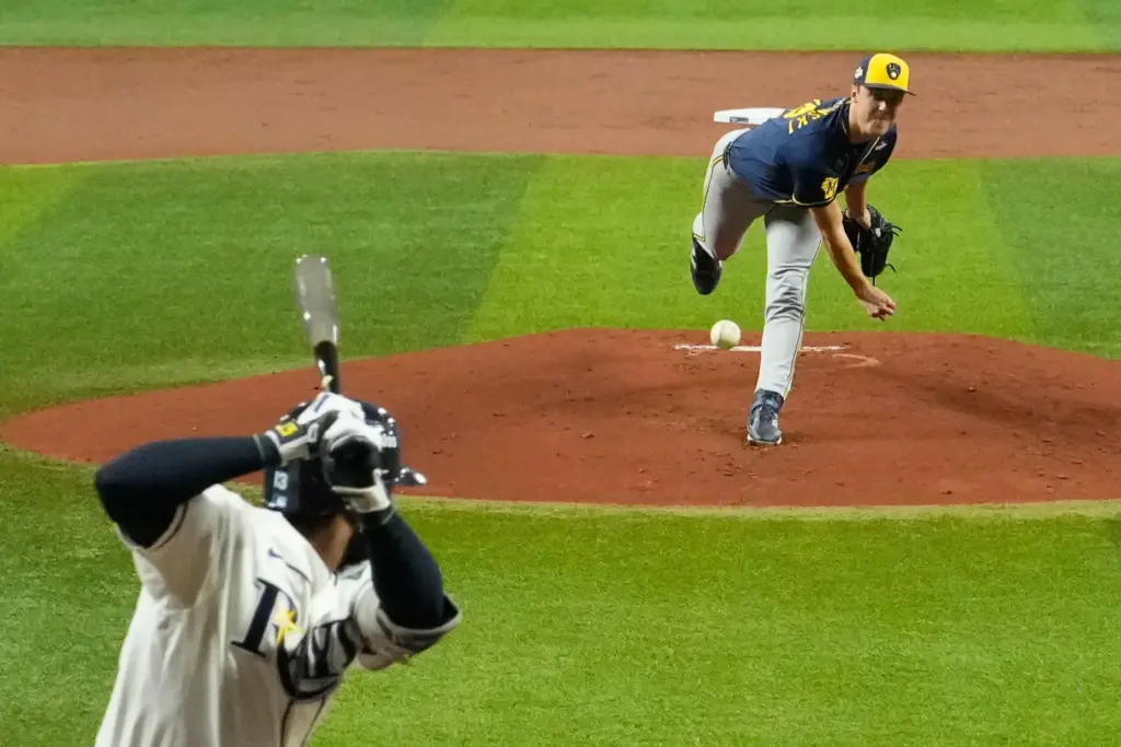 Milwaukee Brewers starting pitcher Jacob Misiorowski pitches to the Tampa...