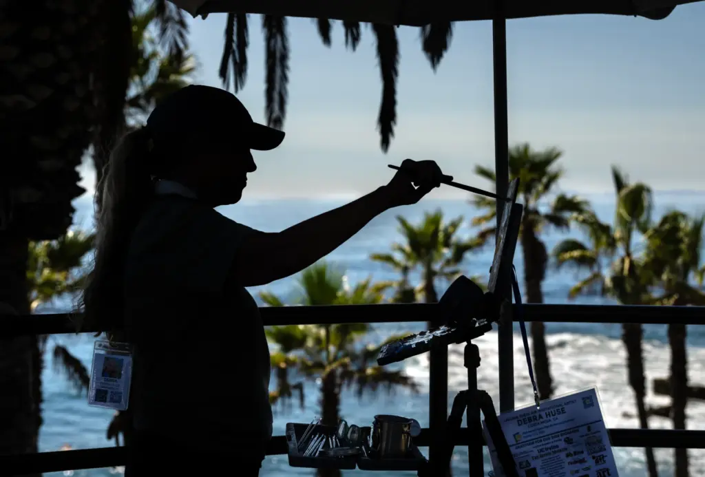 With the ocean as her backdrop, Artist Debra Huse takes...