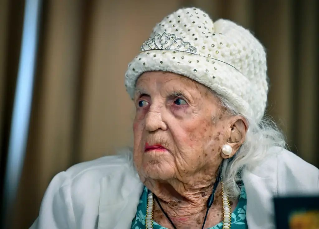 June Barthol celebrates turning 109 at Rowntree Gardens in Stanton...