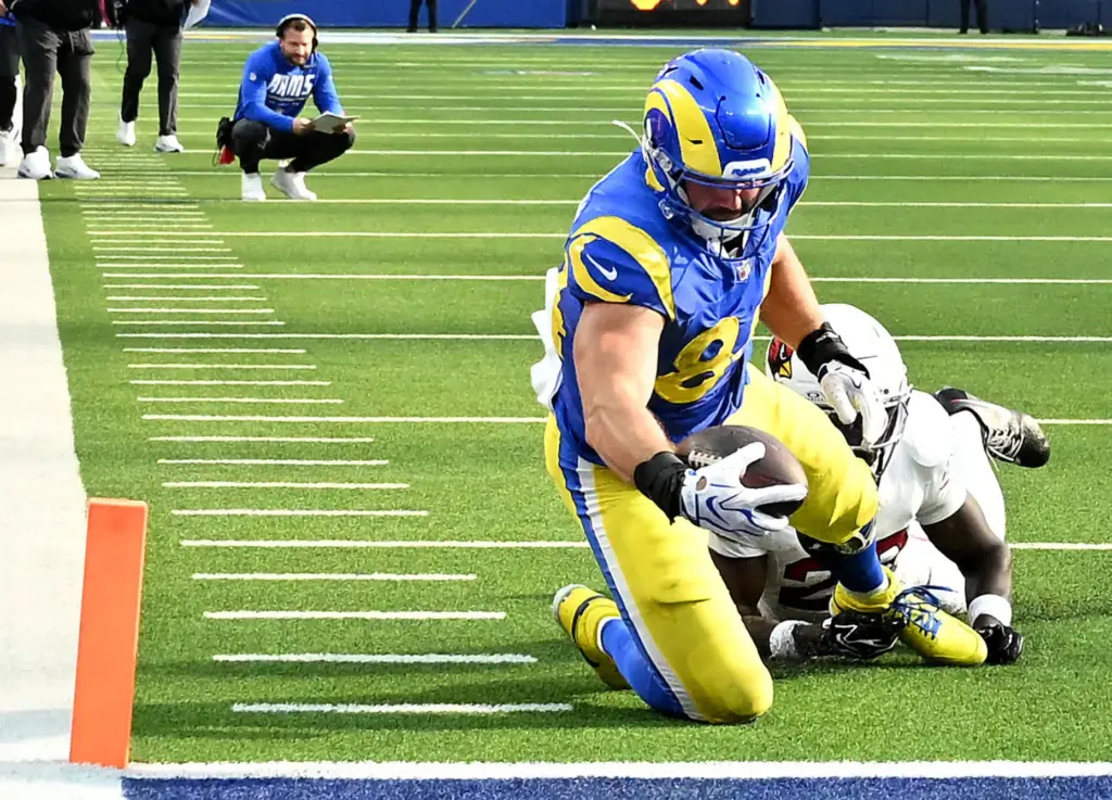 Rams tight end Colby Parkinson (84) reaches for the goal...