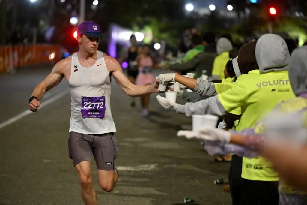 A sold-out field of runners participates in the 2026 2XU...