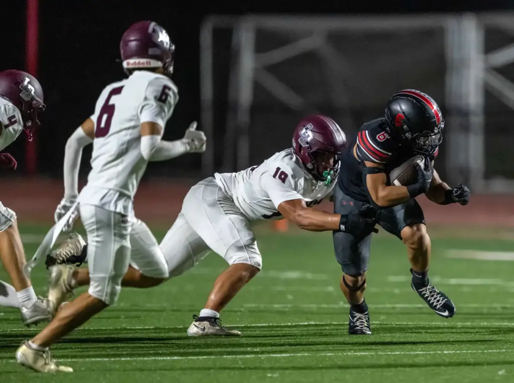 Troy running back Riley Billington (6) carries the ball during...
