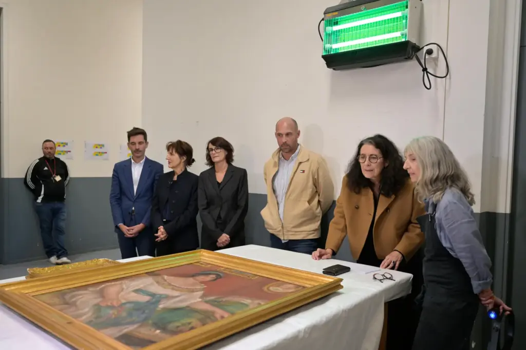 Recovered paintings stolen from the Renoir Museum