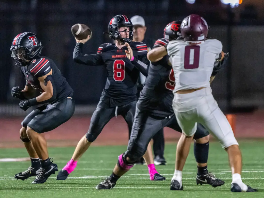 Troy quarterback Mason Mays (8) throws the ball during a...