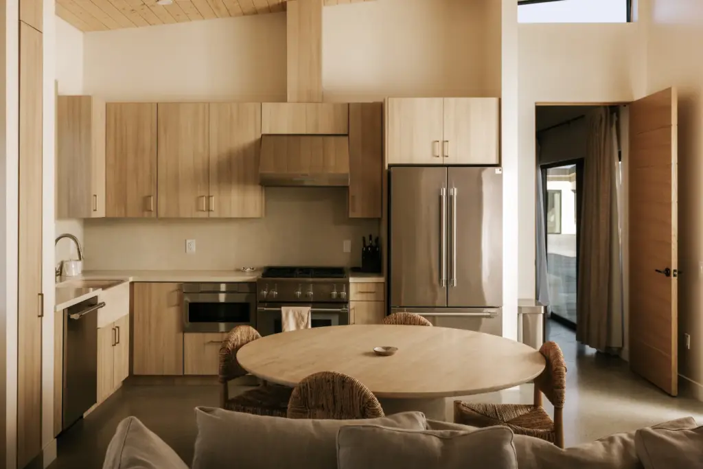 The guest house kitchen. (Photo by Cristian Cruzio)