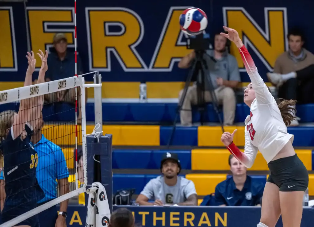 Redondo Union outside hitter Leah Blair (12) hits the ball...