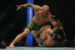 UFC 333: Volkanovski defends featherweight title, hands Evloev 1st loss