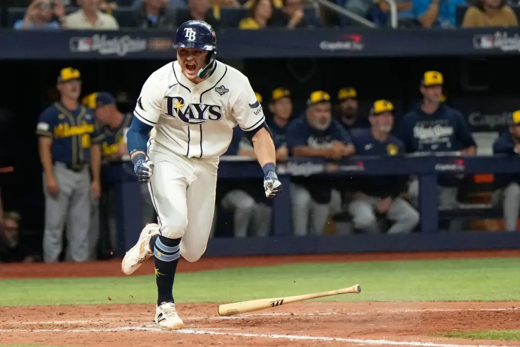 The Tampa Bay Rays’ Ben Williamson celebrates as he begins...
