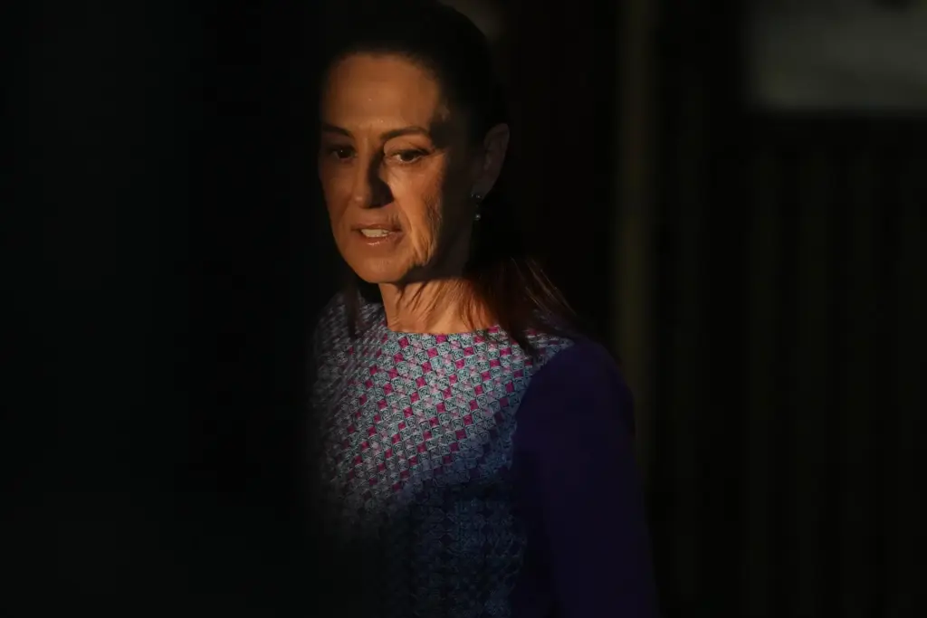 Mexican President Claudia Sheinbaum arrives at the National Palace.