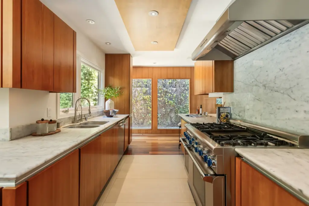 The kitchen. (Photo by Hillary Campbell)